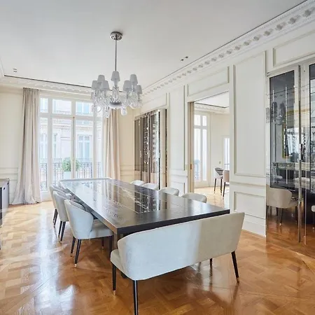 Magnificent Eiffel Tower Apartamento Paris